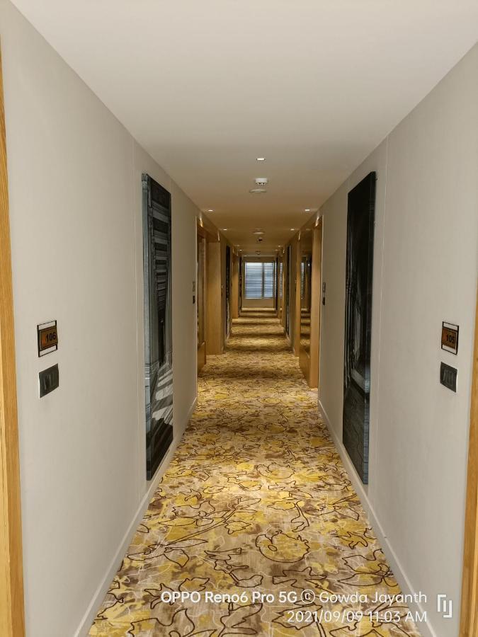 Aarya Mansion Vaccinated Staff Hotel Hasszan Kültér fotó